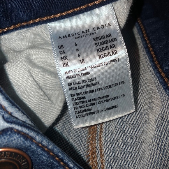 American Eagle HR SZ 6 Dark Ripped Jeans - Picture 4 of 5